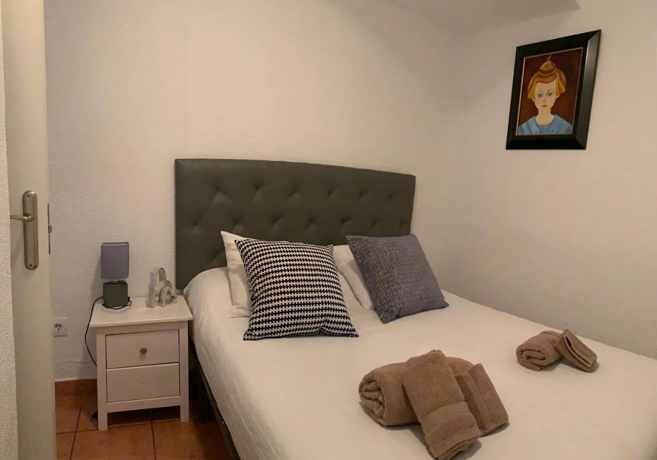 Apartament Cadaques, Casa Nou 1935 contacts